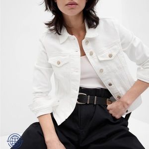 NWT white xs gap jean jacket